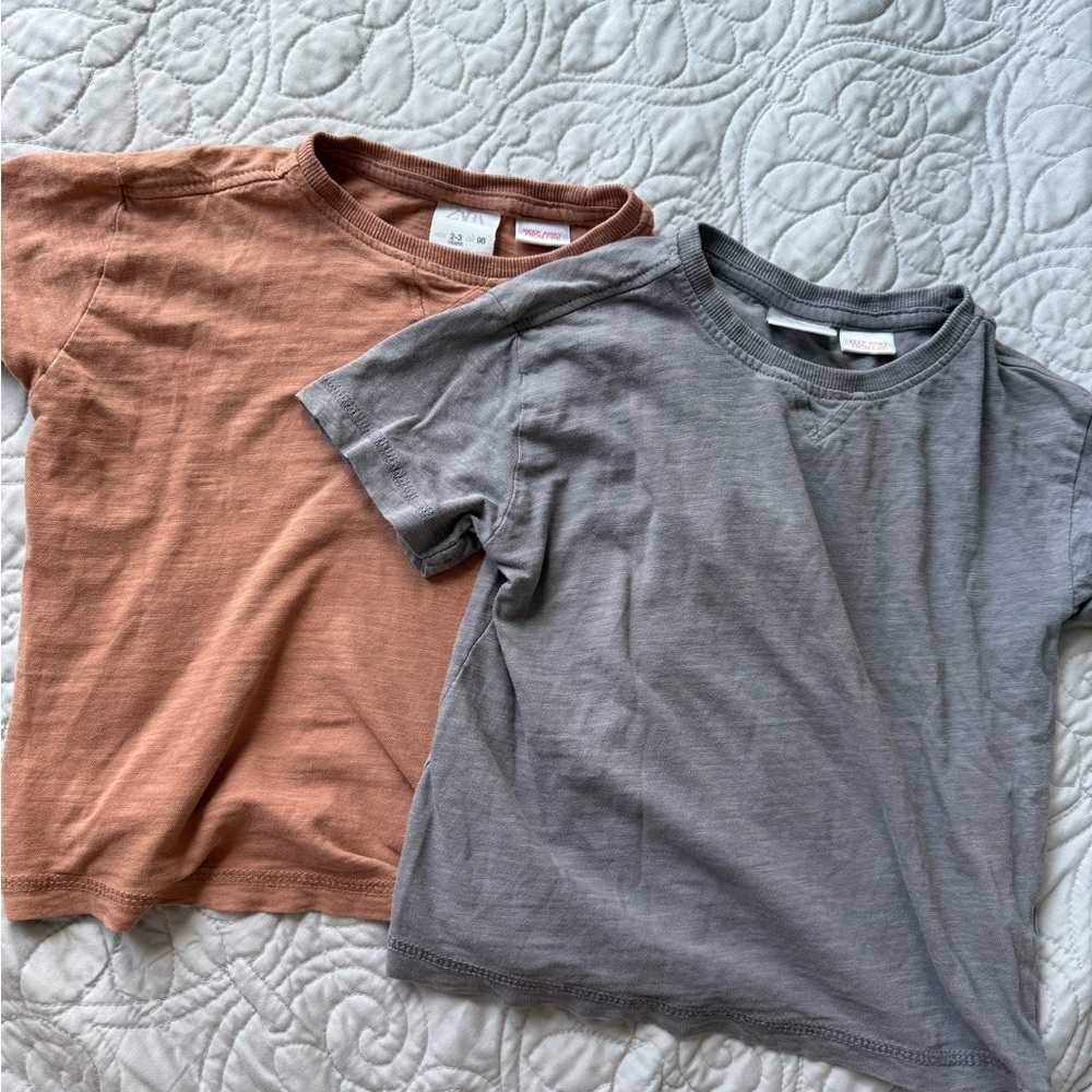 Zara Boy’s Gray and Brown T-Shirts